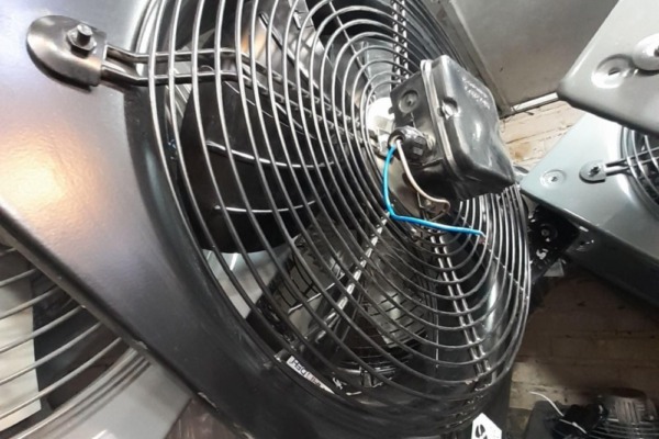 فن آکسیال هفت پر